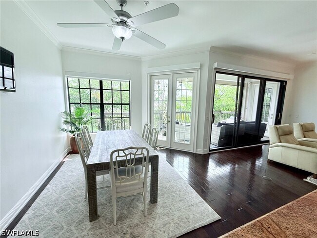 Building Photo - 705 10th St S