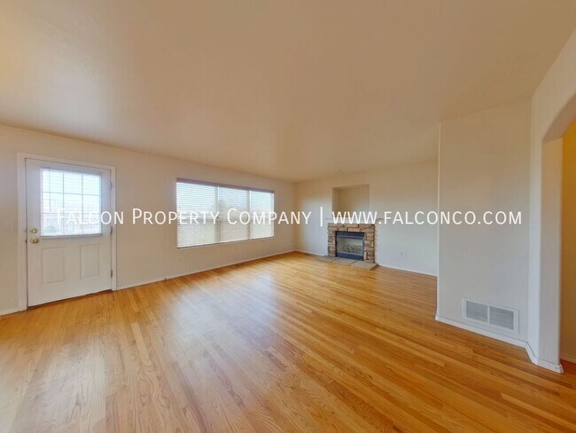 Building Photo - 4055 Morning Glory Rd