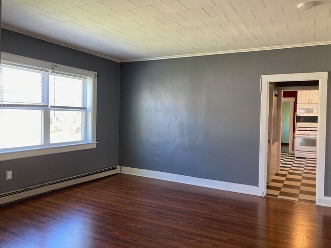 Building Photo - 30 Grant St