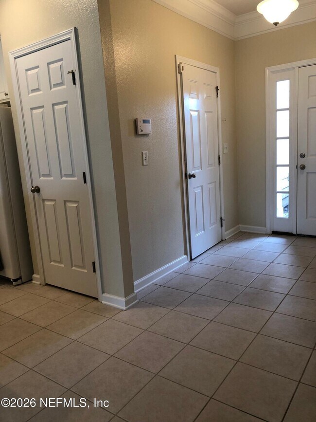 Building Photo - 7126 Stonelion Cir