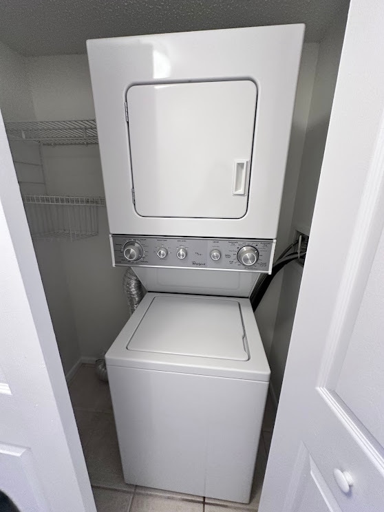 Washer & Dryer in unit - 4720 Brittany Dr S