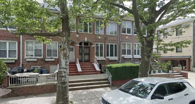 Primary Photo - 7209 Narrows Ave
