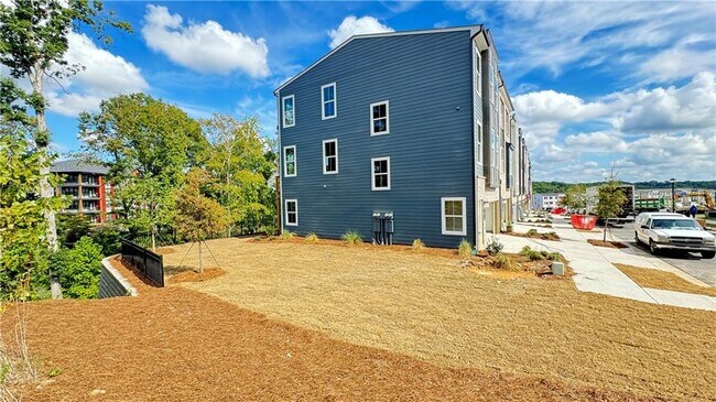 Building Photo - 1479 Creekside Cir NW