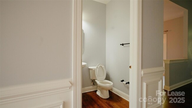 Building Photo - 12325 Summer Breeze Ct