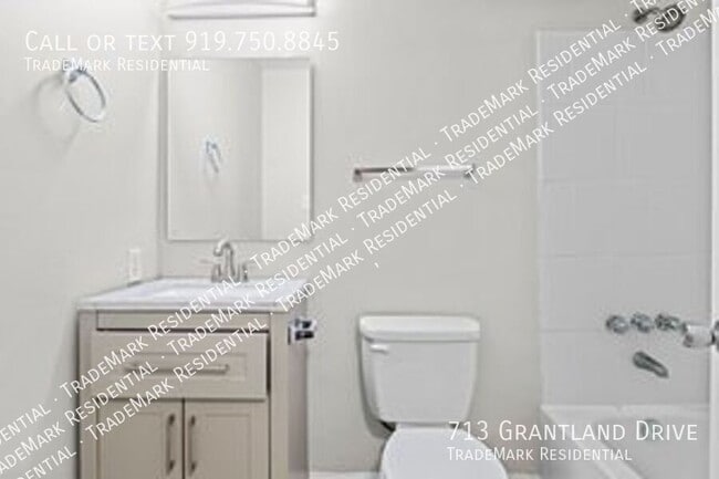 Building Photo - 713 Grantland Dr