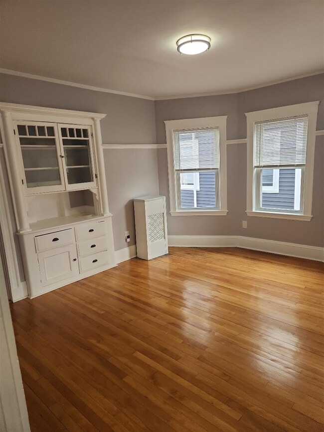 Primary Photo - 287 Medford St