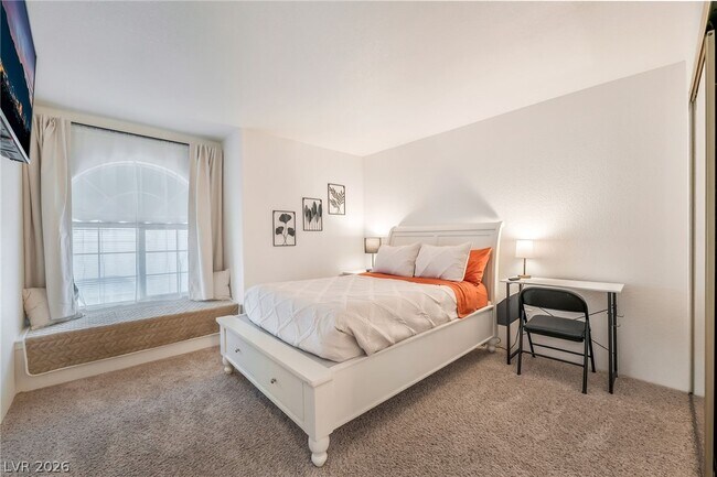 Building Photo - 2251 Wigwam Pkwy