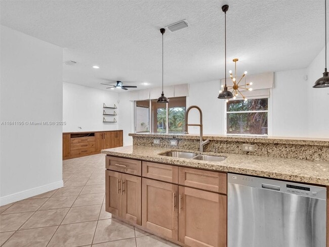 Building Photo - 18164 Boca Way Dr