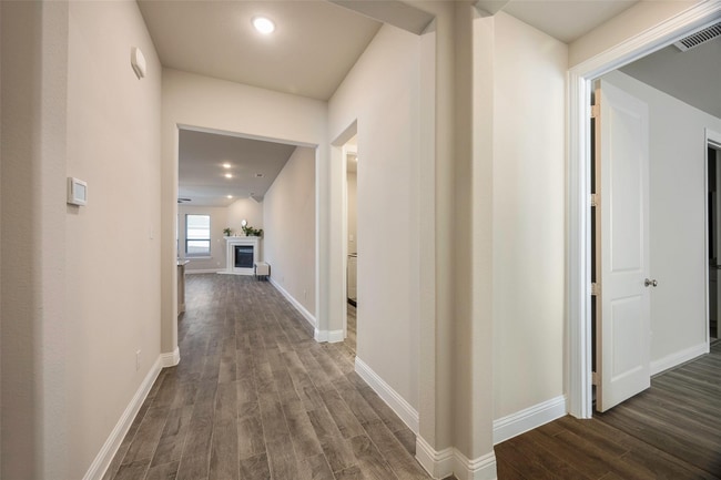 Building Photo - 9632 Beckett Dr