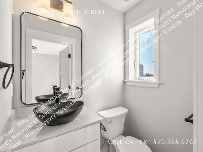 Building Photo - 145 SW 144th St