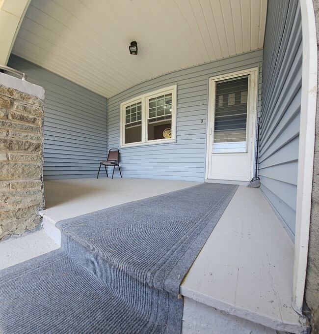 Building Photo - 613 Herkimer Rd