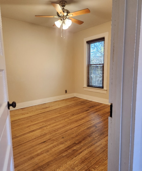 Building Photo - 43 1st St