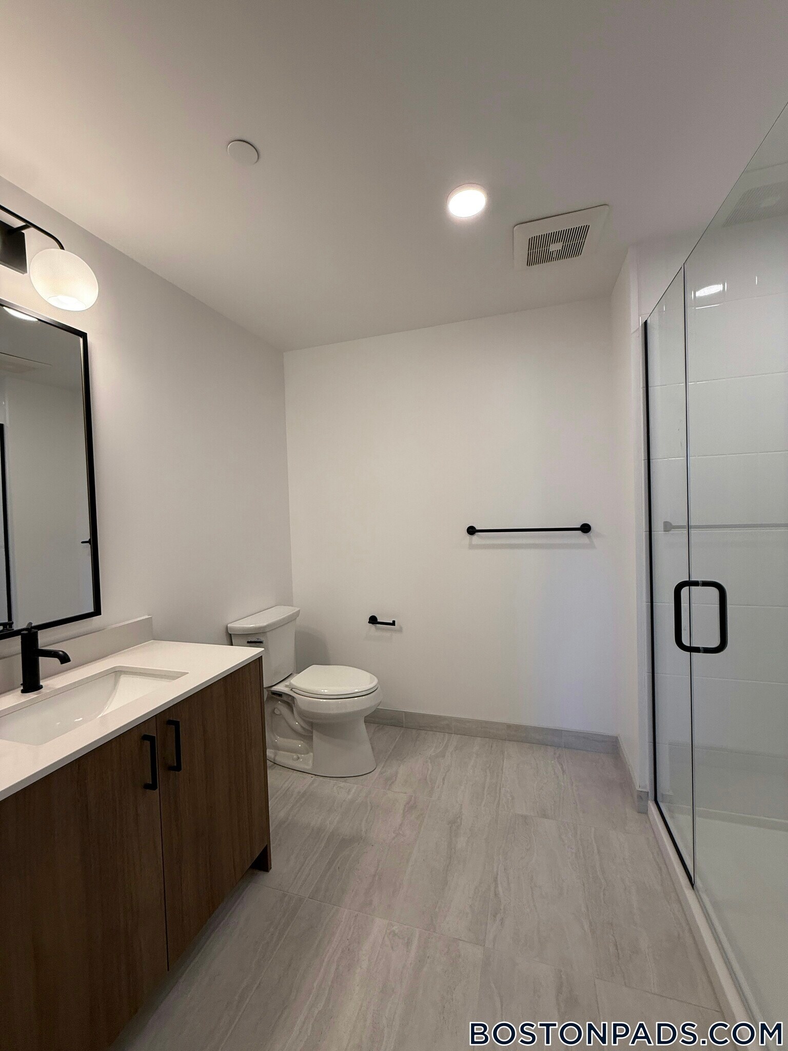 Building Photo - 199 Gardner St