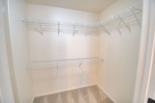 Building Photo - Ventana Ranch 3 BEDROOM   2 Bathroom   2 C...