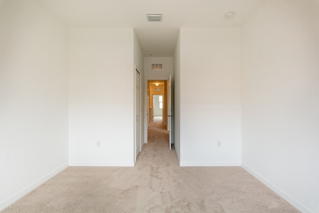 Building Photo - 20457 Lagente Cir