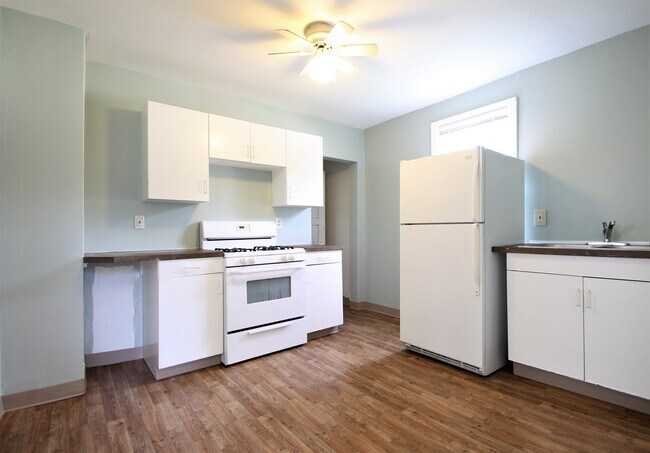 Building Photo - Charming 3 Bd/1Ba Home | $500 Off Deposit!