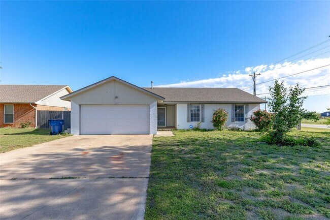 Building Photo - 907 W Tesio Way