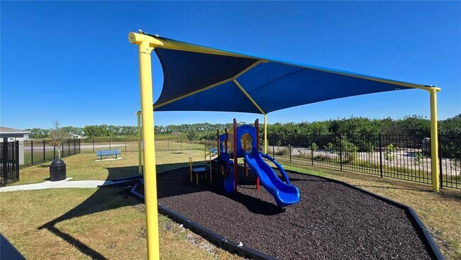 Building Photo - 2159 Chris Dr