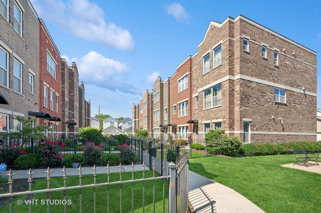 Primary Photo - 3761 S Morgan St