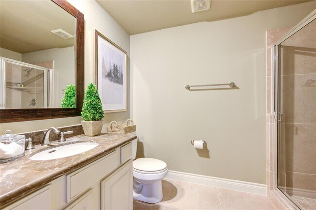 Building Photo - 1110 Sherwood Trail