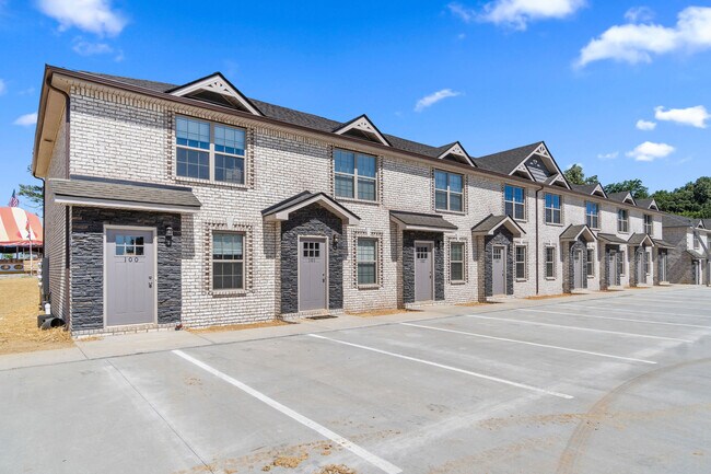 Building Photo - 1387 Dover Rd