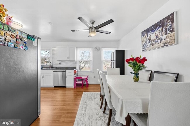 Building Photo - 9262 Byrd Dr