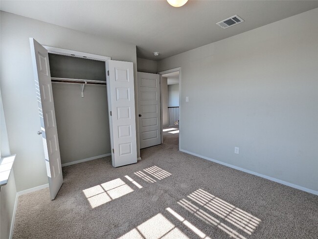 Building Photo - 1305 Goforth Rd