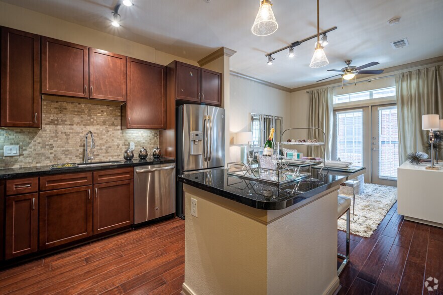 Fairmont Museum District 4310 Dunlavy St Houston TX 77006 Apartment