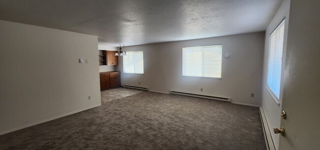 Building Photo - 4111/4113 SW Bear Drive