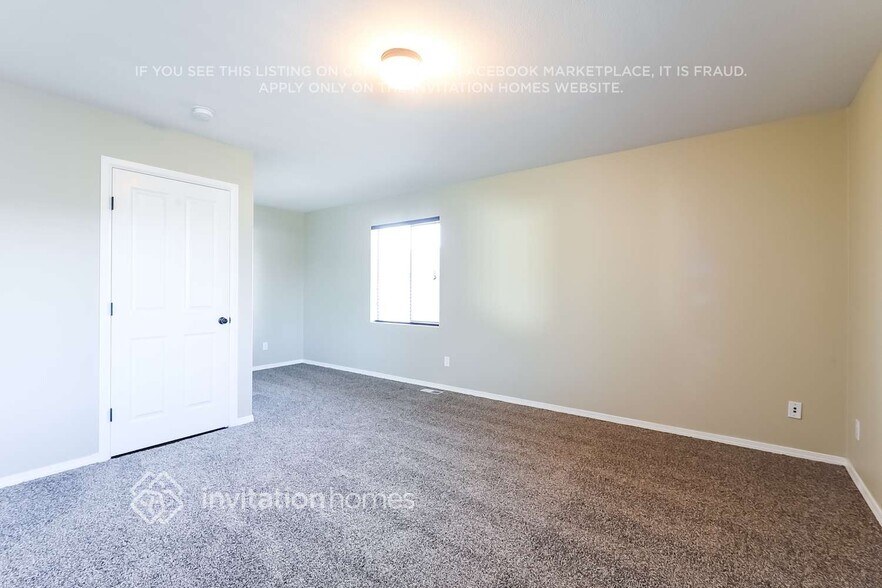 Building Photo - 1319 Daffodil Ave NE