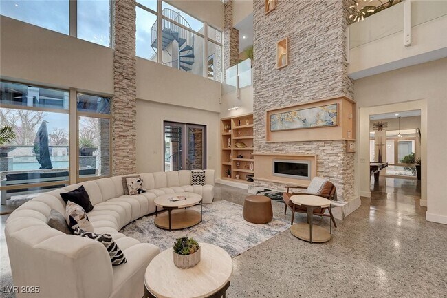 Building Photo - 2111 Edgewood Ave