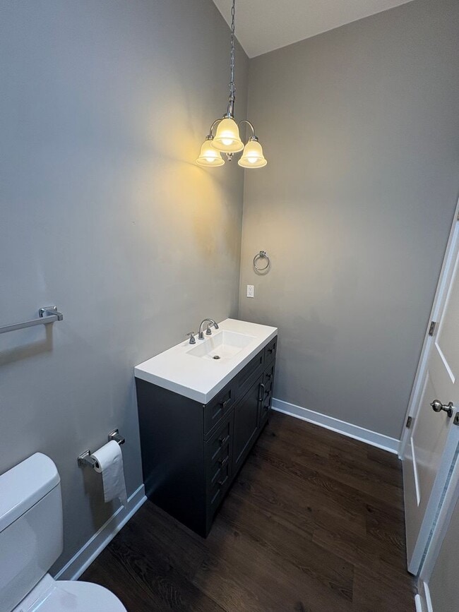 Building Photo - Orange Ave - Residential