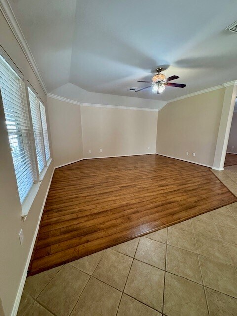 Building Photo - 1646 Martin Lake Dr