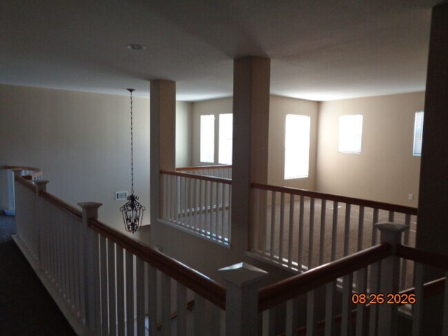 Building Photo - 6721 Princessa Dr