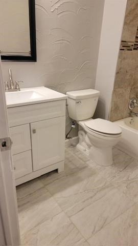 Building Photo - 5144 Reed Dr