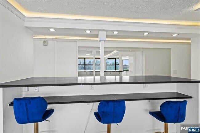 Building Photo - 7004 JFK Blvd E