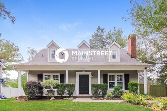 Building Photo - 9704 Manus Ct
