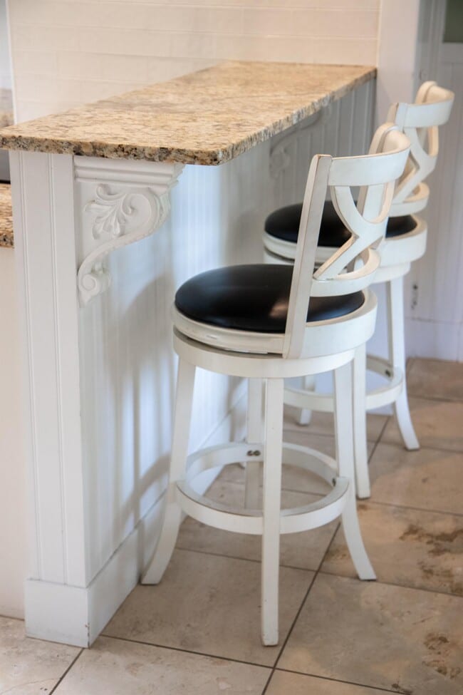 Building Photo - 37 Main Rd N