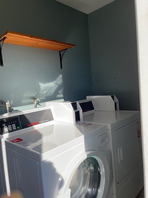 washer & dryer - 1066 Sherwood Ave
