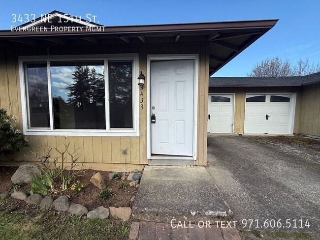 Building Photo - 3433 NE 15th St