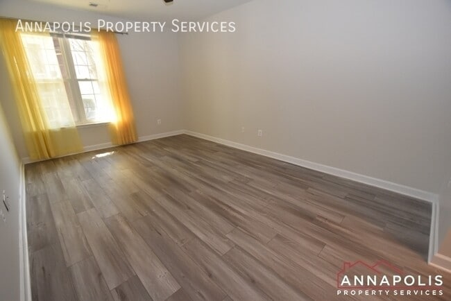 Building Photo - 8629 Willow Leaf Ln