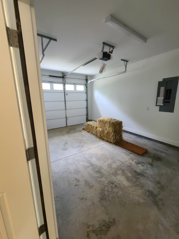 Building Photo - 106 Solis Ct