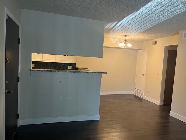 Diming room/kitchen - 13352 E Jewell Ave