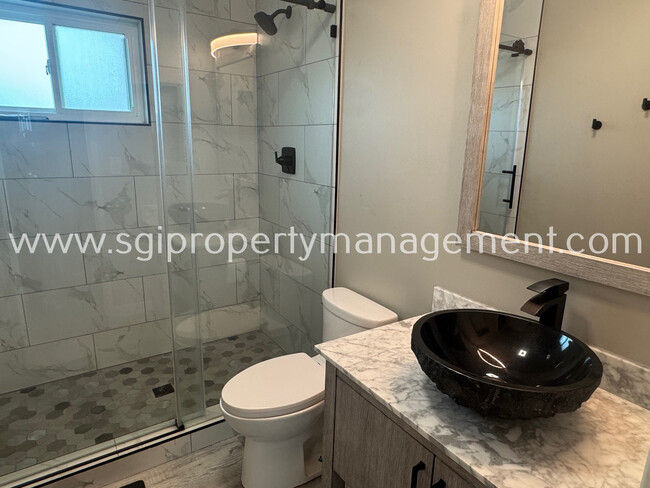 Building Photo - 2415 N 71st St