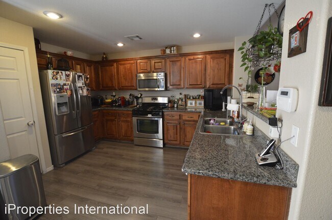 Building Photo - 3 br, 2.5 bath House - 9137 Starling Wing Pl
