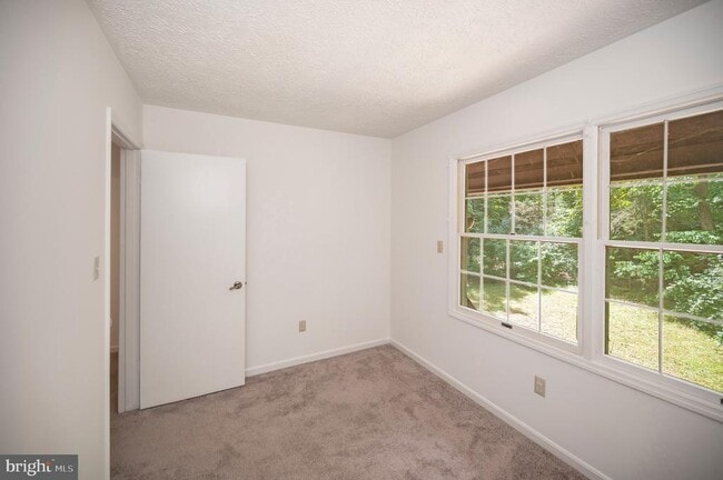 Building Photo - 503 Harrison Cir