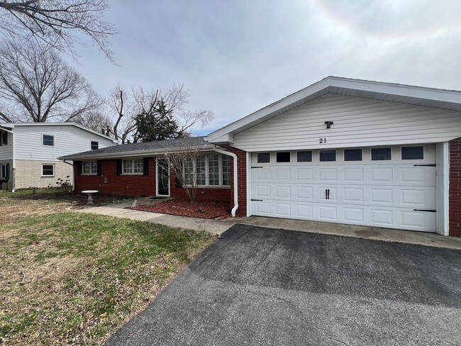 Building Photo - Coming soon! Showings Will Begin Mid-June ...