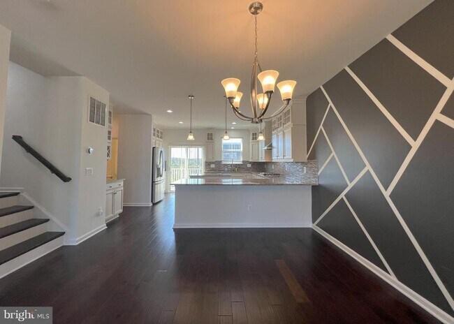 Building Photo - 3092 Alan Shepard St