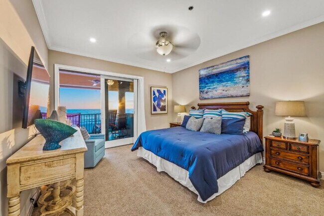 Building Photo - 6426 Gulf Dr