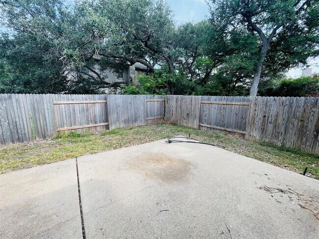 Building Photo - 1206 Brighton Bend Ln